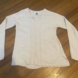 Old navy sweater